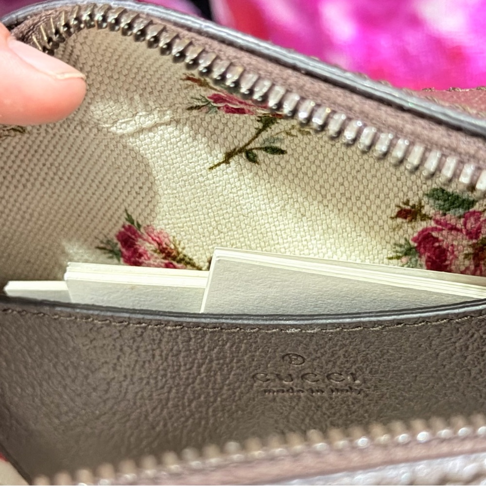 Gucci Crossbody Bag - Picture 6 of 8